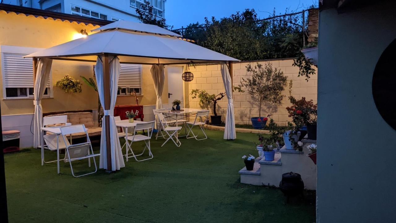 Hotel Sleeping Sarria Exterior foto
