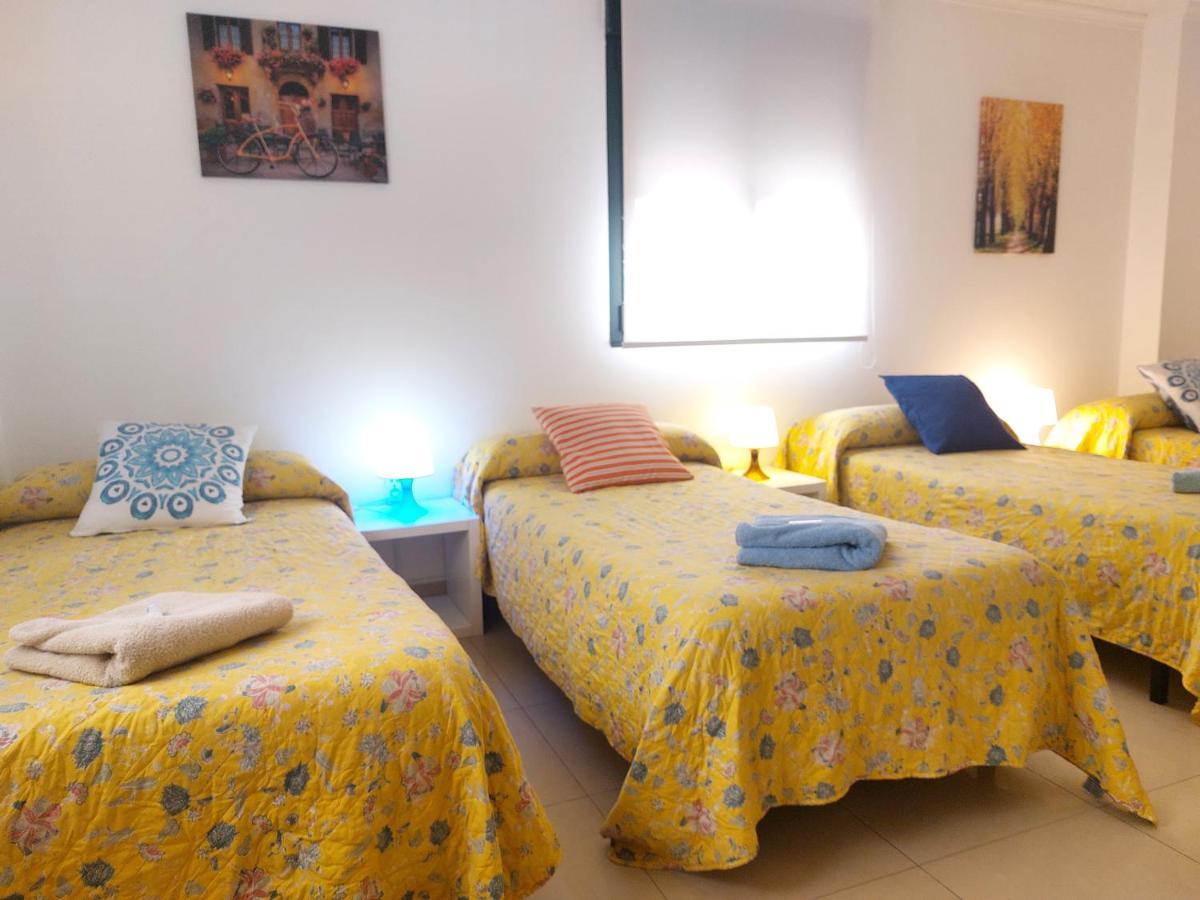 Hotel Sleeping Sarria Habitación foto